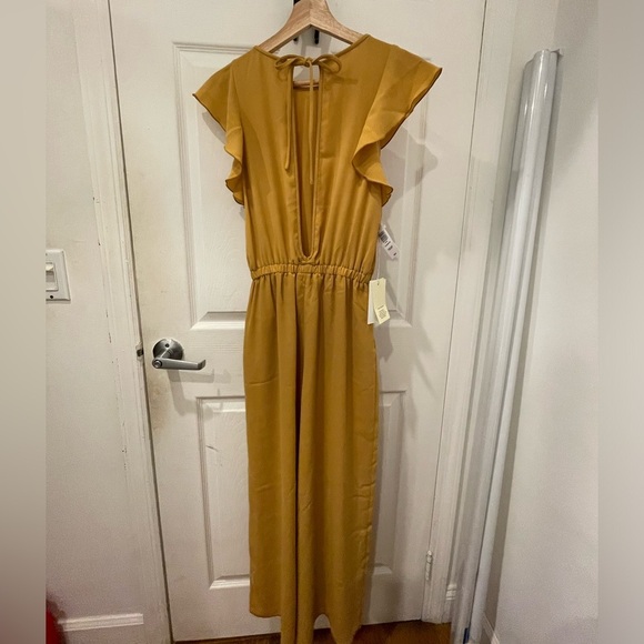 NWT Aritzia Wilfred Fleurette Cairo Gold Jumpsuit - Picture 2 of 5